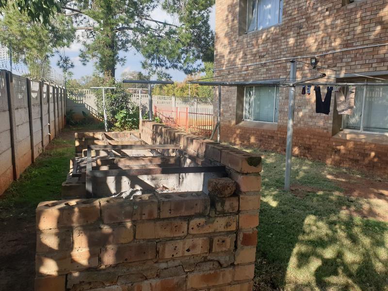 1 Bedroom Property for Sale in Stilfontein North West